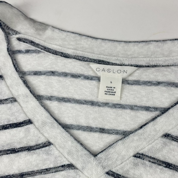 Caslon Shirt Womens Large White Striped Short Sleeve Knot Tee Vneck NWOT NEW - Picture 4 of 8
